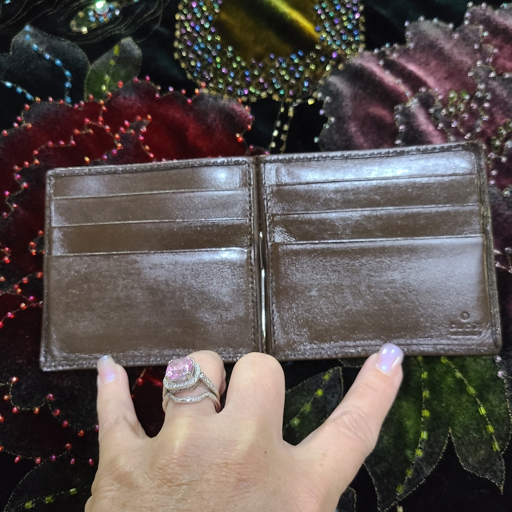 Gucci Wallet - Picture 6 of 10